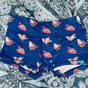 Donut shark shorts